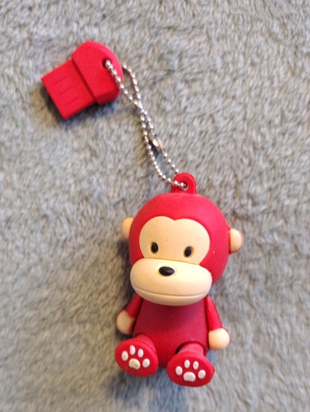 Red Monkey 4 GB USB Flash Drive Keychain - Kids Toy